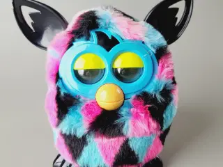 ⭐️- Furby "Triangles" (2013 Model) - Pink Blå Sort