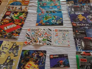 Lego kataloger og manualer