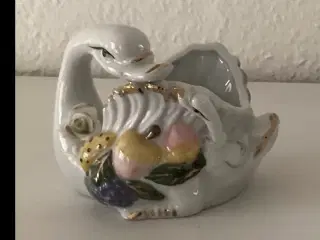 Svane i porcelæn 