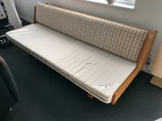 Wegner daybed Getama ge-258
