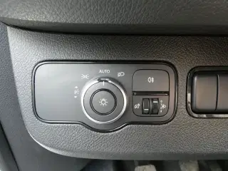 Mercedes-Benz Sprinter 316 2,1 CDI A2 H2 RWD 163HK Van 6g