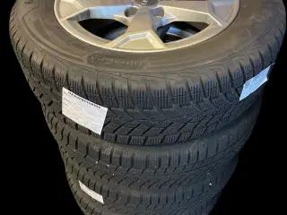 17 Audi Q3 215/65r17 Ref.K7 vinter