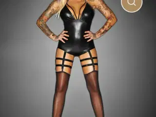 sexy corsaige med strømpeholder og halsbånd