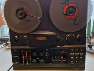 Fostex Spolebåndoptager model 20