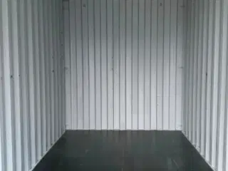 Står i Hvidovre - NY 20 fods HC Container 