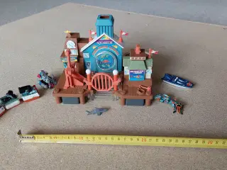 Micro Machines Tiger Shark Landing Aquarium