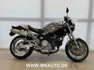 Ducati Monster 900 iE