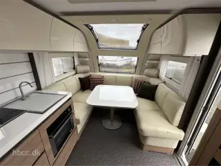 2021 - Adria Alpina 663 UK