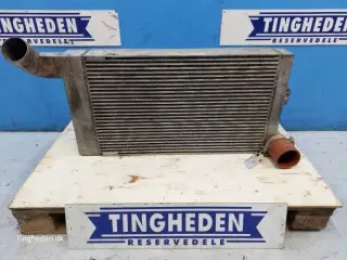 New Holland TF78 Køler 84037840