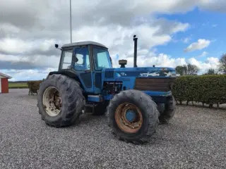 Ford TW 30 traktor med nyere 7,5ltr powerstar motor