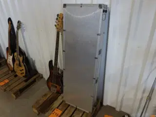 ELEKTRISK BAS, k