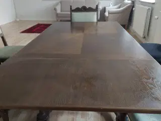 Spis bord og stol 