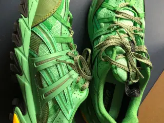 Asics sneakers 