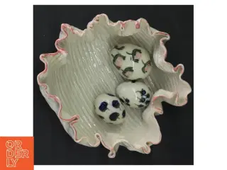 Porcelænsskal og dekorative æg