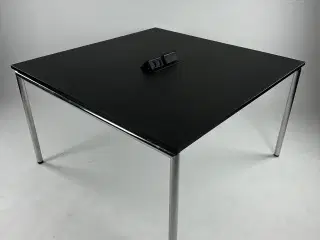 Mødebord 4-8 personer med Hifi udtag