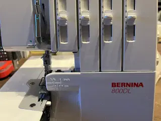 Bernina 800 DL