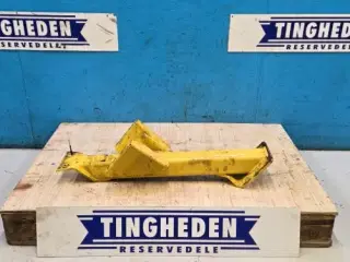 New Holland TF78 Trækbeslag 84002996