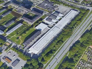 Lagerlejemål i kælderen i de gamle DR-hus i Søborg.