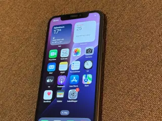 📱 iPhone 11 Pro – 256GB – sort