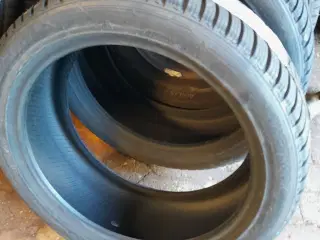 Hankook vinterdæk 225/45-18