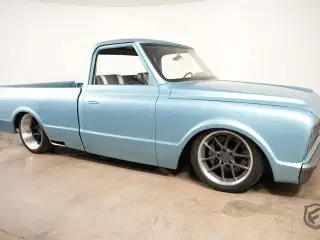 Fedt vinterprojekt. GMC Chevrolet C10 Shortbed