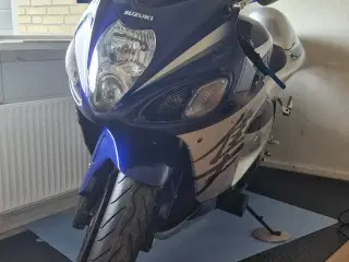 Suzuki hayabusa turbo 