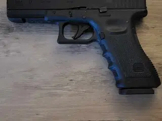 Glock 17 CO2 Blowback