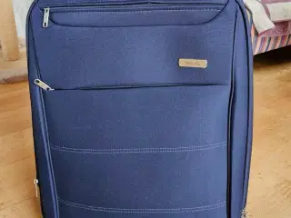 Ny kuffert, mrk. Travel