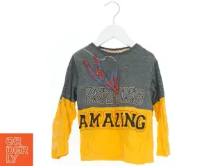 Børne langærmet T-shirt med Spiderman motiv fra Marvel (str. 104)