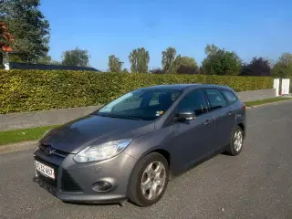 Ford Focus 1,6 Ti-VCT 105 Titanium stc.