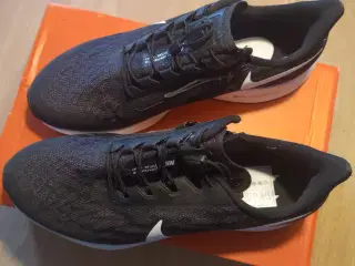Nike Performance Air Zoom Pegasus