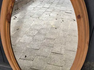 Spejl - oval med træramme