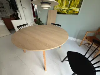 Rundt spisebord 130 cm