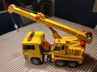 Bruder kranbil