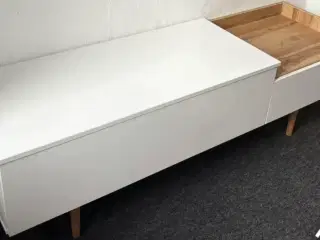 Tv-bord