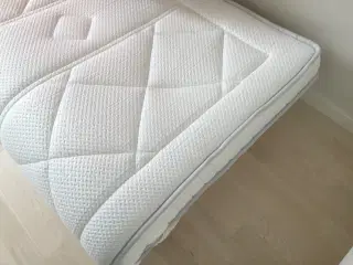 Aeromax Top Madras
