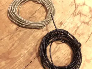 2 pakker TINTRÅD - til fx samearmbånd