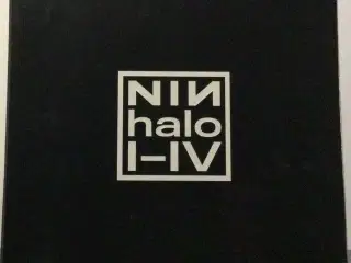 Nine Inch Nails stuff til salg