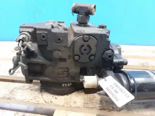 New Holland FX60 Hydrostatpumpe 84817133