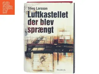 Luftkastelletderblevsprngt Stir up a Hornets&#39; Nest of Girl. Shi Dige Larsen. the Danish Original. Hardcover](chinese Edition) af Stieg Larsson (Bo