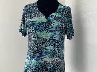 T-shirt str.38