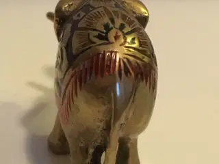 Fine lille elefant i messing