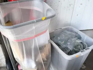 Affaldsstativ og affaldsspand