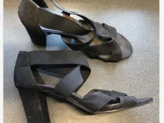 Dame stiletter, str 38 - 41