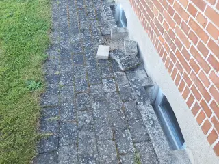 Bondesten 30-40m2 - Gratis - Selv optag