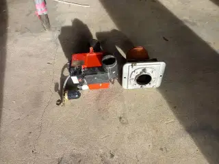 Betone oliefyr brænder