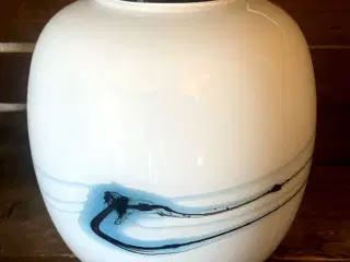 * Holmegaard; Sjælden buttet vase - Atlantis med b
