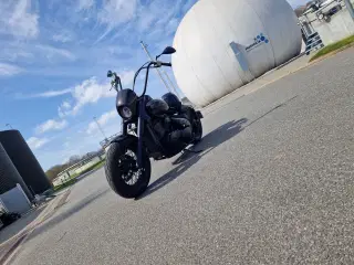 Suzuki vl800 ombygget fra chop up