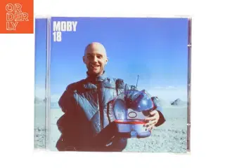 Moby 18