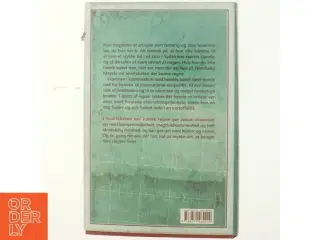 Analfabeten der kunne regne af Jonas Jonasson (Bog)